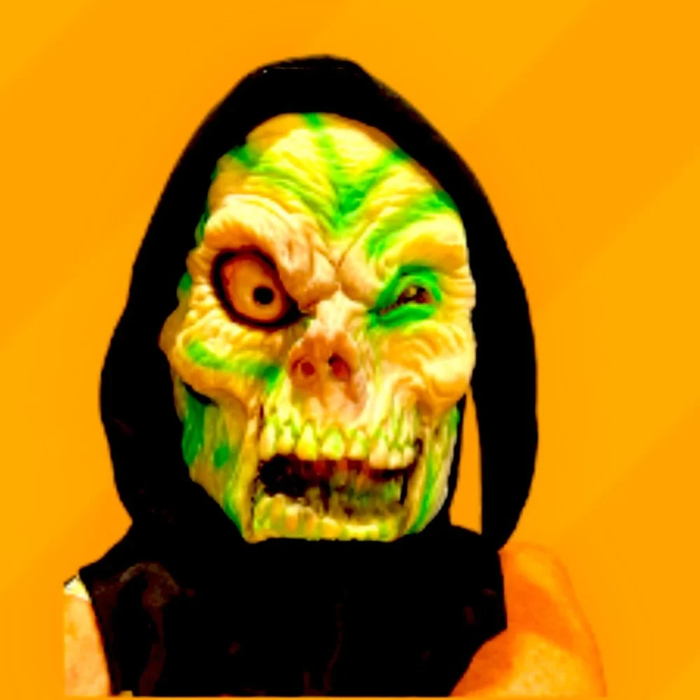 ONE EYE SKULL MASK GLOWS -IN-DARK HALLOWEEN